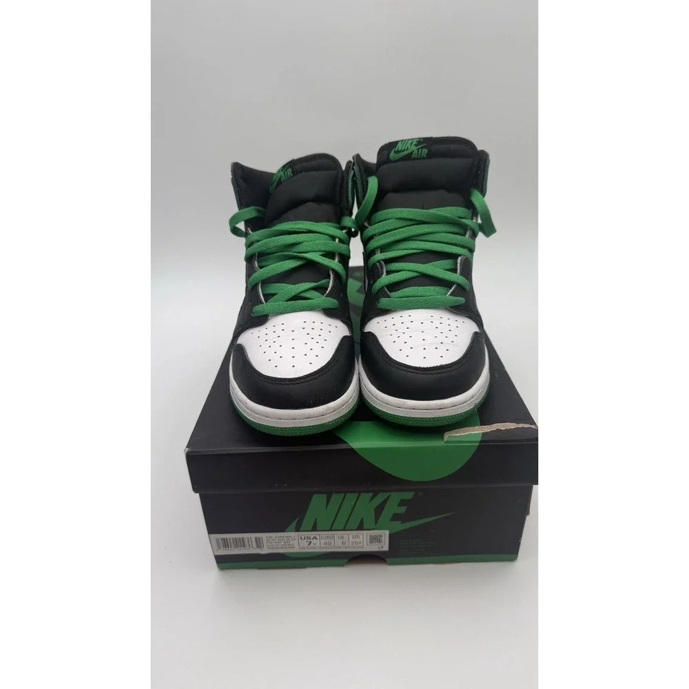 Nike GS Air Jordan 1‎ Retro  High OG Lucky Green FD1437-031 US 7Y Brand New